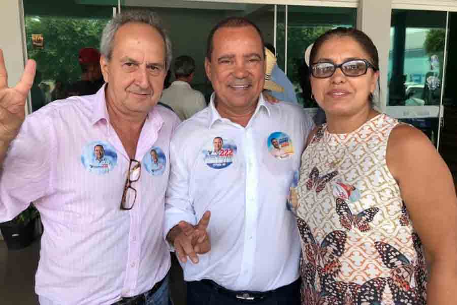 Prefeita, vice-prefeito e sete vereadores de Colméia também já estão nas ruas para reeleger Vicentinho