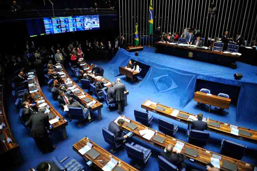 Senado tem hoje primeira sessão em plenário após primeiro turno